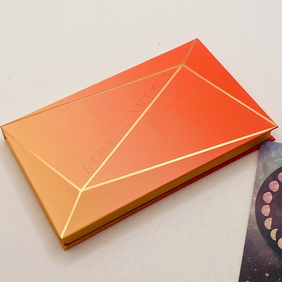 NEW! ATHR BEAUTY Desert Sunset Eyeshadow Palette - Picture 5 of 15